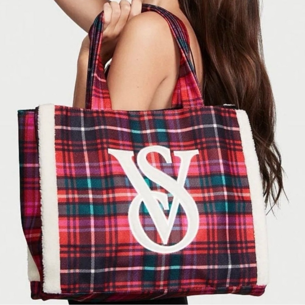 Victoria’s Secret Plaid Christmas Bag 2023